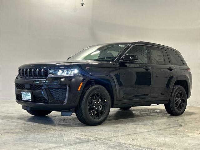2026 Jeep Grand Cherokee GRAND CHEROKEE LAREDO ALTITUDE 4X4 2026 Jeep Grand Cherokee GRAND CHEROKEE LAREDO ALTITUDE 4X4