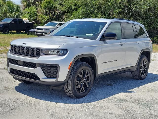 2026 Jeep Grand Cherokee GRAND CHEROKEE LAREDO ALTITUDE 4X2 2026 Jeep Grand Cherokee GRAND CHEROKEE LAREDO ALTITUDE 4X2