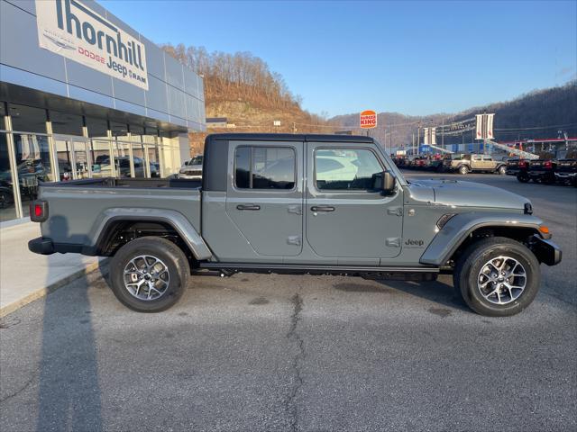 2026 Jeep Gladiator GLADIATOR SPORT S 4X4 2026 Jeep Gladiator GLADIATOR SPORT S 4X4