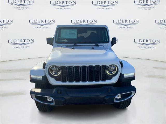 2026 Jeep Gladiator GLADIATOR SAHARA 4X4