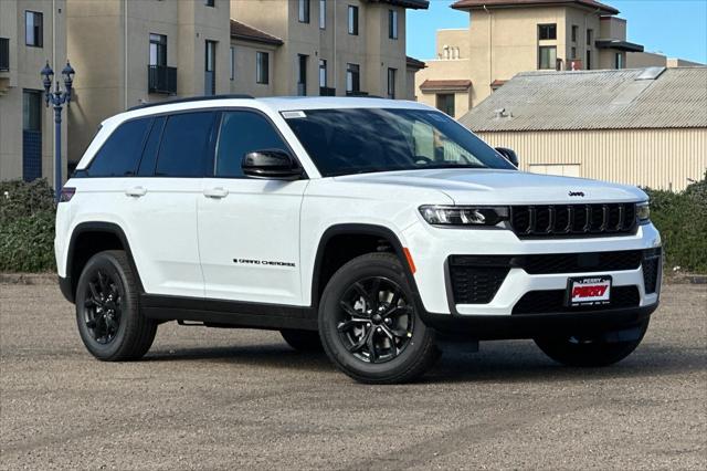 2026 Jeep Grand Cherokee Altitude 4x2 for sale in National City, CA