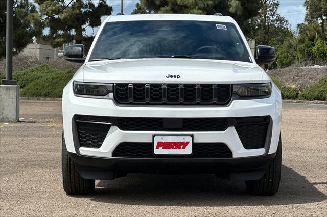 2026 Jeep Grand Cherokee GRAND CHEROKEE LAREDO ALTITUDE 4X4