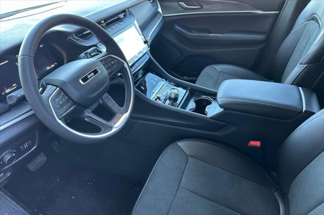 2026 Jeep Grand Cherokee Altitude 4x4
