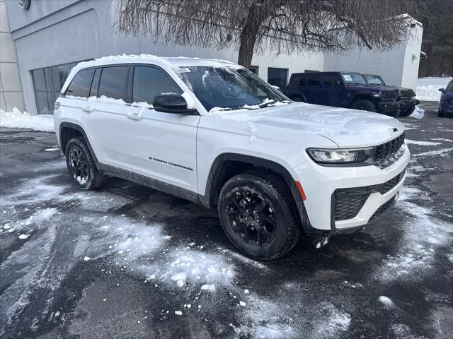 2026 Jeep Grand Cherokee GRAND CHEROKEE ALTITUDE 4X4