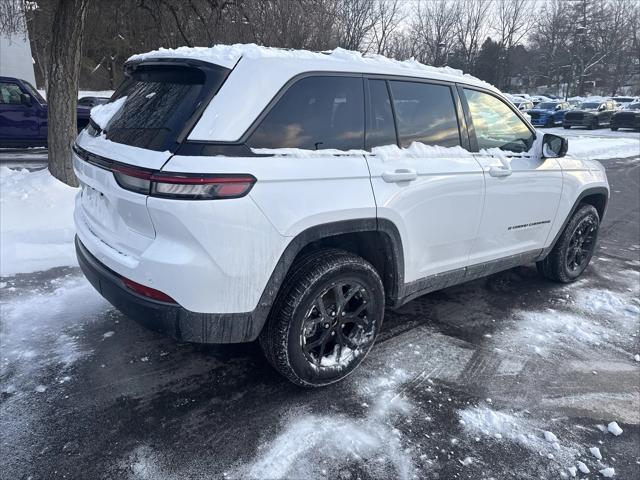 2026 Jeep Grand Cherokee GRAND CHEROKEE ALTITUDE 4X4