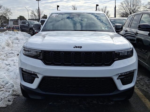 2025 Jeep Grand Cherokee GRAND CHEROKEE LIMITED 4X4 2025 Jeep Grand Cherokee GRAND CHEROKEE LIMITED 4X4