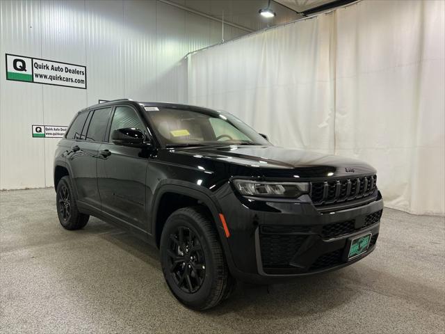 2026 Jeep Grand Cherokee GRAND CHEROKEE ALTITUDE 4X4