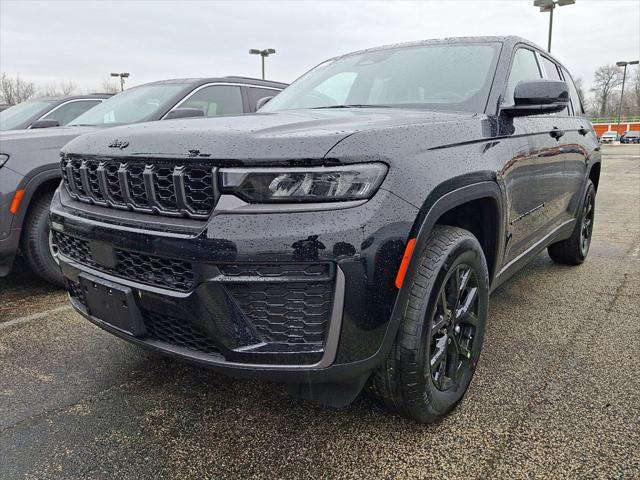 2026 Jeep Grand Cherokee GRAND CHEROKEE LAREDO ALTITUDE 4X4