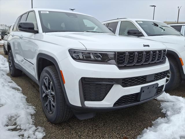 2026 Jeep Grand Cherokee GRAND CHEROKEE LAREDO ALTITUDE 4X4 2026 Jeep Grand Cherokee GRAND CHEROKEE LAREDO ALTITUDE 4X4