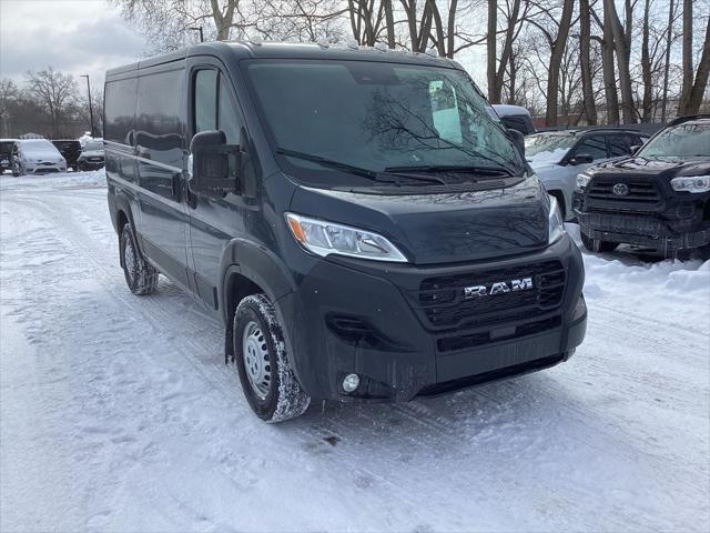 2026 Ram ProMaster Cargo Van Tradesman Low Roof 136" WB w/Pass Seat