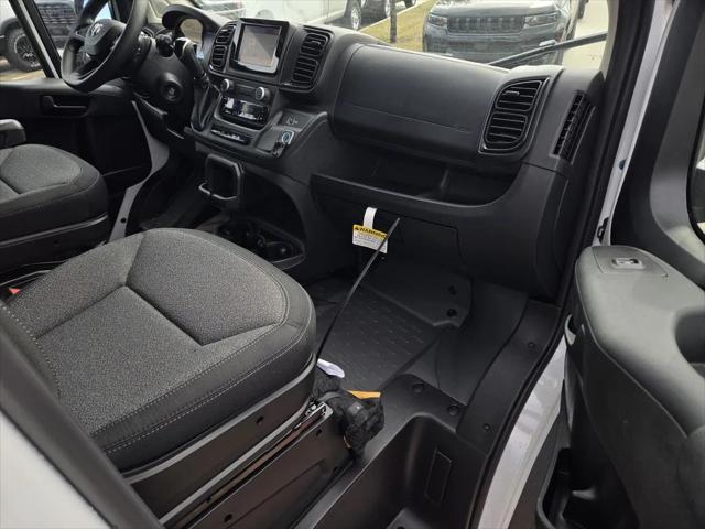 2026 Ram ProMaster Cargo Van Tradesman High Roof 136" WB w/Pass Seat