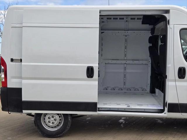 2026 Ram ProMaster Cargo Van Tradesman High Roof 136" WB w/Pass Seat