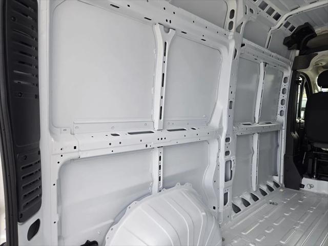 2026 Ram ProMaster Cargo Van Tradesman High Roof 136" WB w/Pass Seat