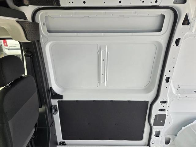 2026 Ram ProMaster Cargo Van Tradesman High Roof 136" WB w/Pass Seat
