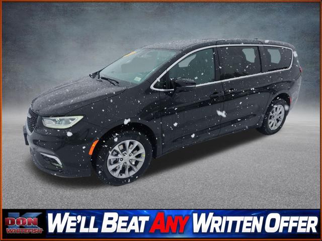 2026 Chrysler Pacifica PACIFICA SELECT AWD