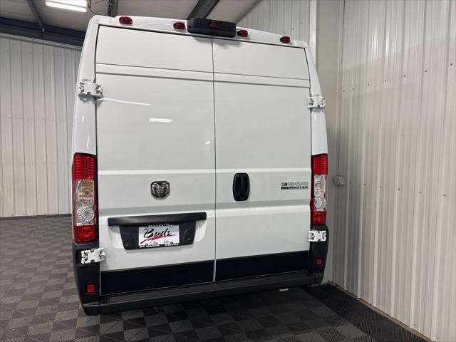 2026 Ram ProMaster Cargo Van Tradesman High Roof 159 WB EXT w/Pass Seat