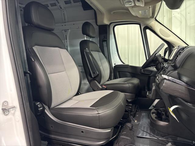 2026 Ram ProMaster Cargo Van Tradesman High Roof 159 WB EXT w/Pass Seat