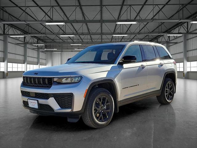 2026 Jeep Grand Cherokee GRAND CHEROKEE ALTITUDE 4X4