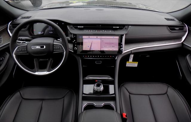 2026 Jeep Grand Cherokee Limited 4x2