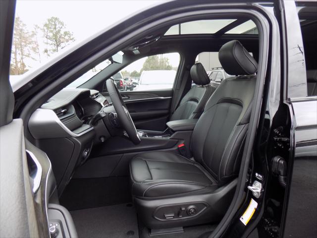2026 Jeep Grand Cherokee Limited 4x2