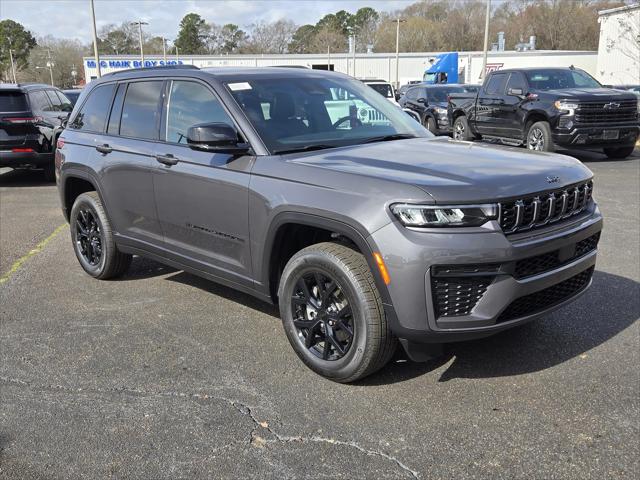 2026 Jeep Grand Cherokee GRAND CHEROKEE LAREDO ALTITUDE 4X2