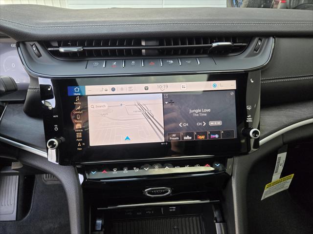 2026 Jeep Grand Cherokee GRAND CHEROKEE LAREDO ALTITUDE 4X2