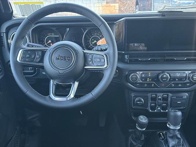 2026 Jeep Wrangler 4-Door Sahara 4x4