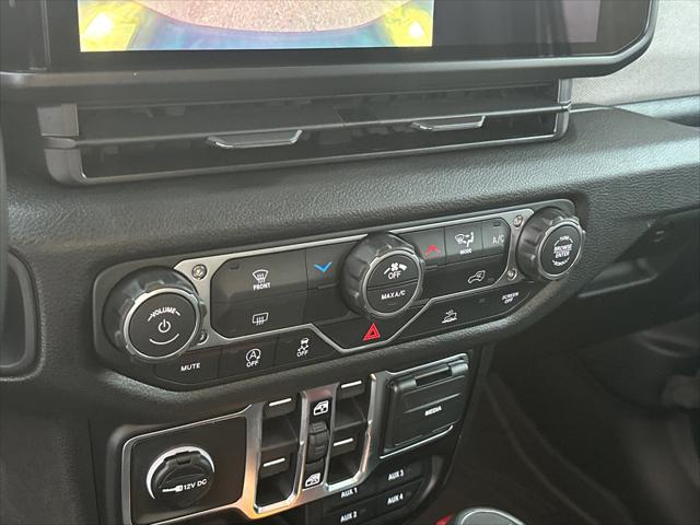 2026 Jeep Gladiator Sport S