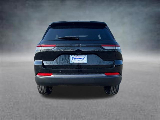 2026 Jeep Grand Cherokee Altitude 4x4
