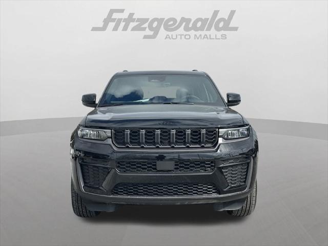2026 Jeep Grand Cherokee GRAND CHEROKEE LAREDO ALTITUDE 4X4 2026 Jeep Grand Cherokee GRAND CHEROKEE LAREDO ALTITUDE 4X4