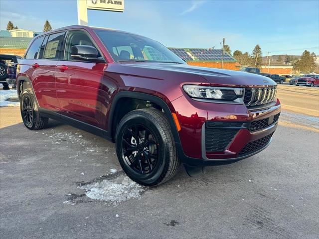 2026 Jeep Grand Cherokee GRAND CHEROKEE LAREDO ALTITUDE 4X4 2026 Jeep Grand Cherokee GRAND CHEROKEE LAREDO ALTITUDE 4X4