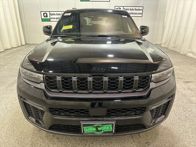 2026 Jeep Grand Cherokee GRAND CHEROKEE LIMITED 4X4 2026 Jeep Grand Cherokee GRAND CHEROKEE LIMITED 4X4