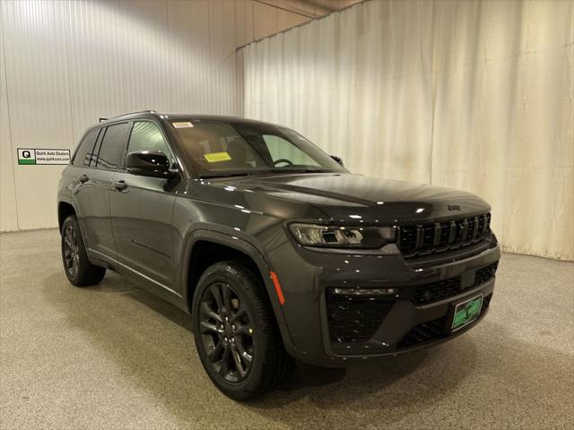 2026 Jeep Grand Cherokee GRAND CHEROKEE LIMITED RESERVE 4X4