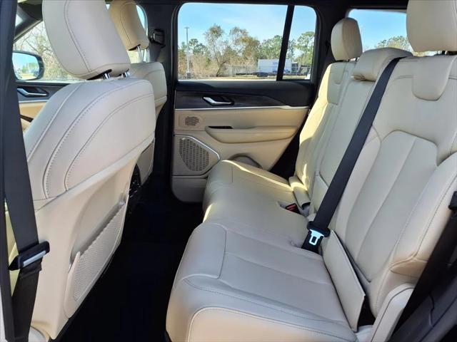 2026 Jeep Grand Cherokee Limited 4x2