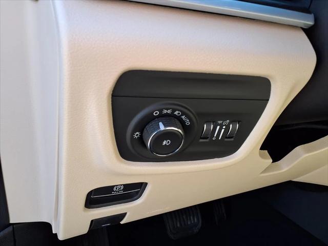 2026 Jeep Grand Cherokee Limited 4x2