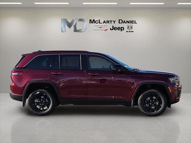 2026 Jeep Grand Cherokee Altitude 4x4