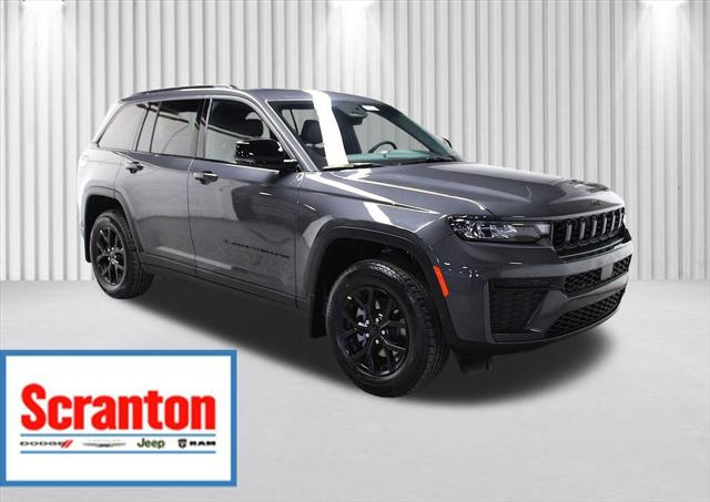 2026 Jeep Grand Cherokee GRAND CHEROKEE LAREDO ALTITUDE 4X4