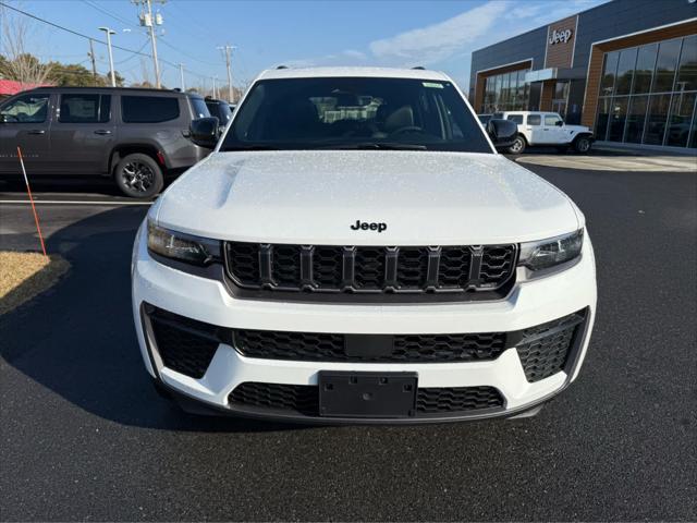 2026 Jeep Grand Cherokee GRAND CHEROKEE LAREDO ALTITUDE 4X4