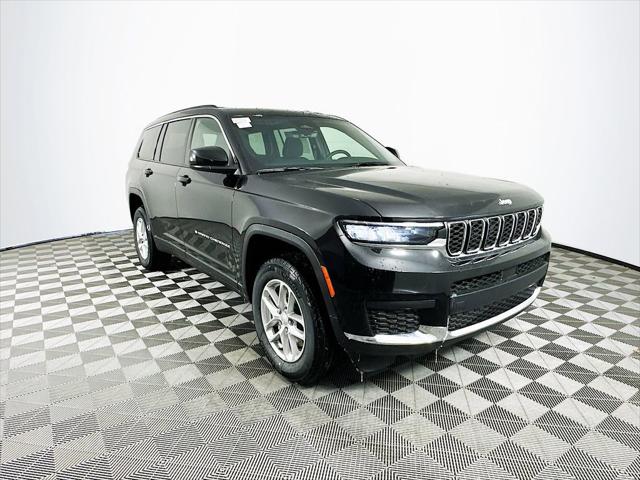 2025 Jeep Grand Cherokee GRAND CHEROKEE L LAREDO 4X4