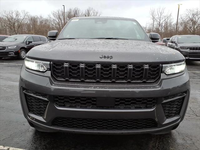 2026 Jeep Grand Cherokee GRAND CHEROKEE ALTITUDE 4X4