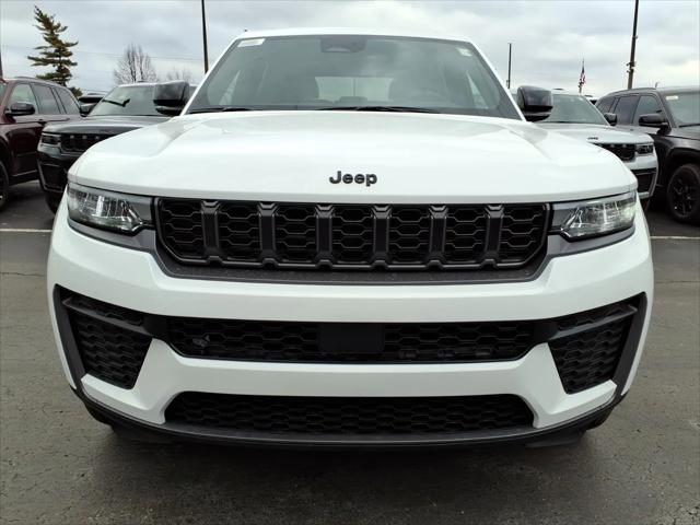 2026 Jeep Grand Cherokee GRAND CHEROKEE ALTITUDE 4X4