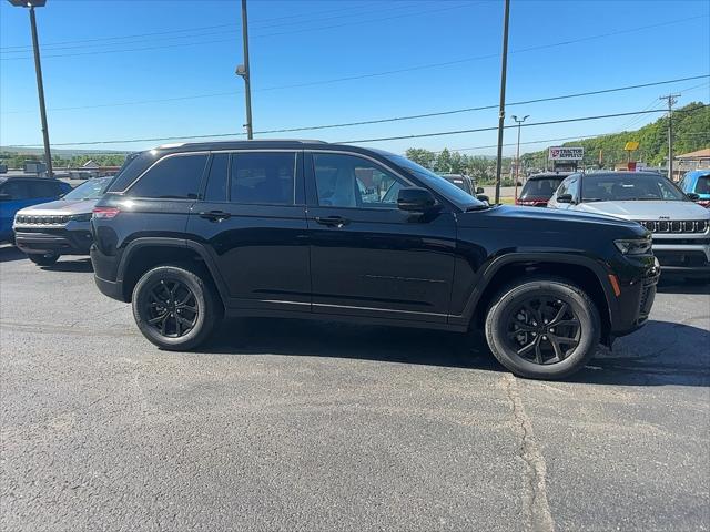 2026 Jeep Grand Cherokee Altitude 4x4