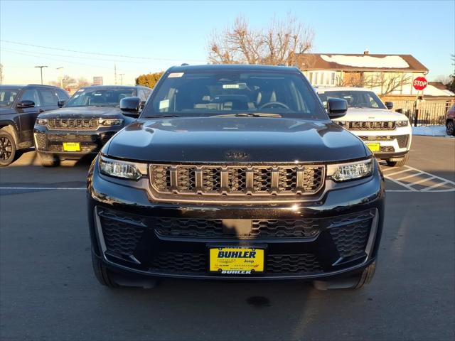 2026 Jeep Grand Cherokee GRAND CHEROKEE LAREDO ALTITUDE 4X4