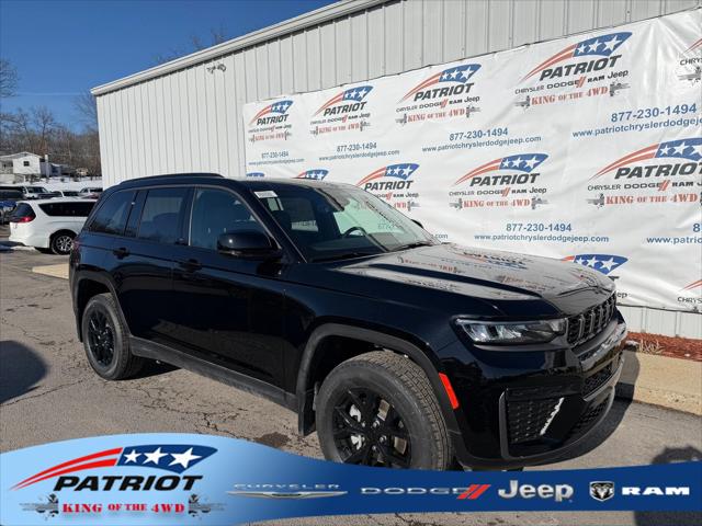 2026 Jeep Grand Cherokee GRAND CHEROKEE LAREDO ALTITUDE 4X4