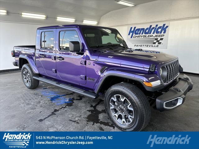 2026 Jeep Gladiator GLADIATOR SAHARA 4X4