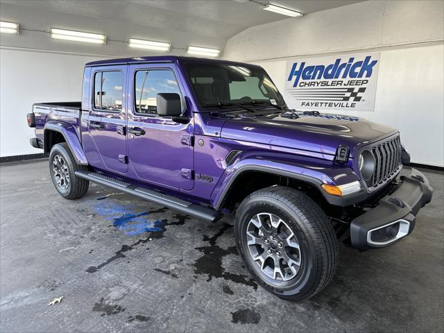 2026 Jeep Gladiator GLADIATOR SAHARA 4X4