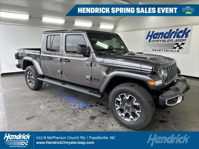 2026 Jeep Gladiator GLADIATOR SAHARA 4X4
