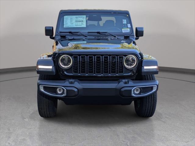 2026 Jeep Gladiator GLADIATOR SAHARA 4X4