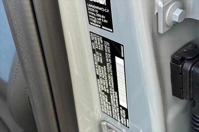 2026 Volvo EX30 Plus Twin Motor Performance, Fully electric