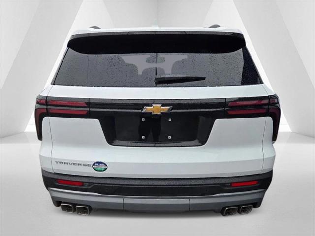 2026 Chevrolet Traverse FWD LT